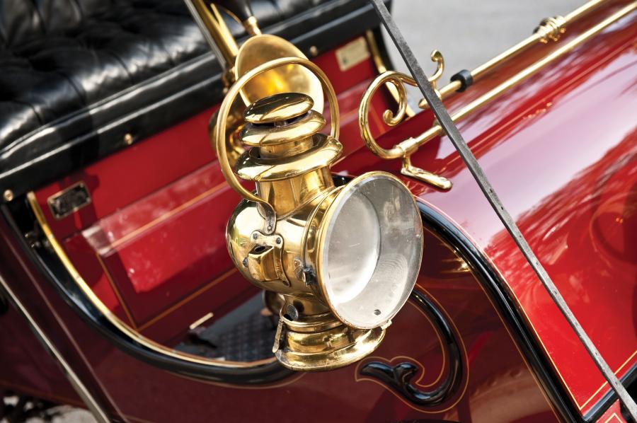  Cadillac Model A Rear-Entry Tonneau 1903 года  (фото 9 из 14)